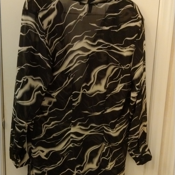 Elle Gabrielle duster - Picture 3 of 4